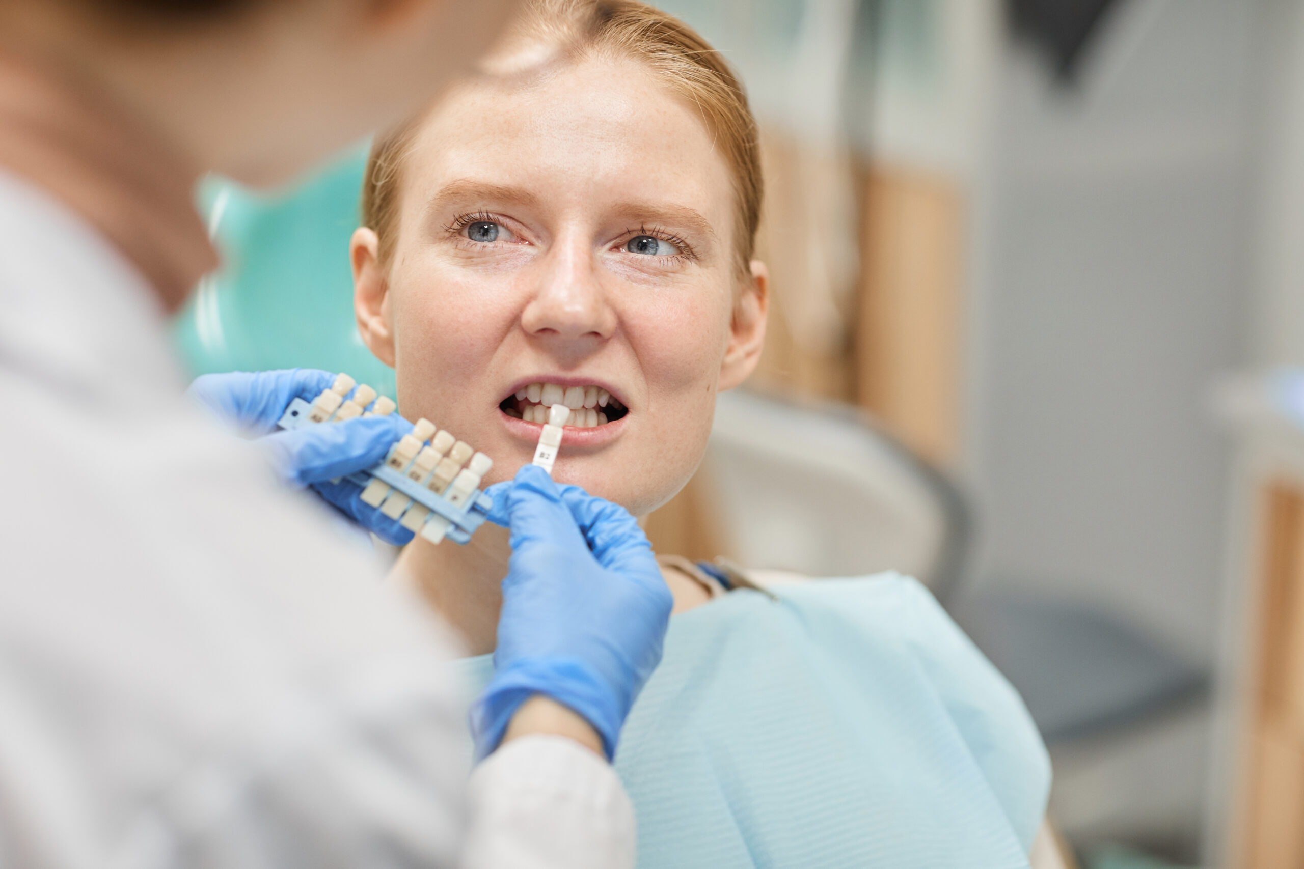 HOW TO AVOID DENTAL CROWN PROBLEMS