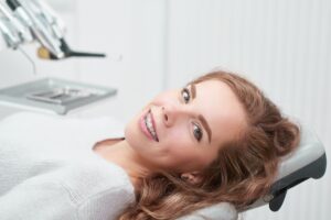 THE BEST AGE FOR DENTAL IMPLANTS IN TURKEY Picture